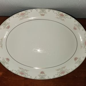 Mikasa Valentine Platter Gorgeous